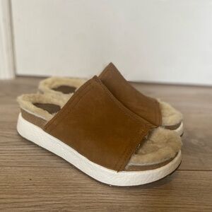 Otbt Brown Leather Wayside in New Tan Platform Slides